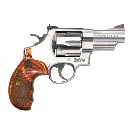 Smith & Wesson 629 cal. 44 mag. deluxe