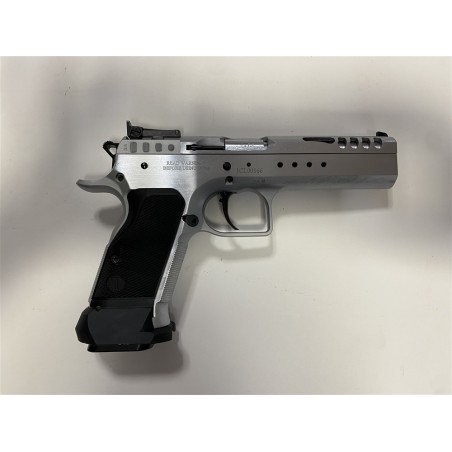 Pistola semiautomatica di marca Tanfoglio calibro 9x21 modello limited custom