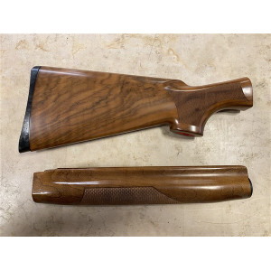 Calcio e asta di marca Benelli calibro 12 per raffaello nuova serie