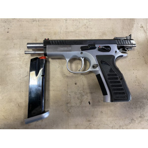 Pistola semiautomatica di marca Tanfoglio calibro 9x21 modello P21L match