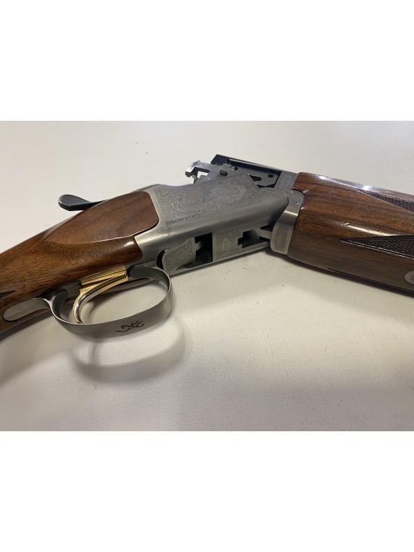 Fucile sovrapposto di marca Browning calibro 16 modello B525