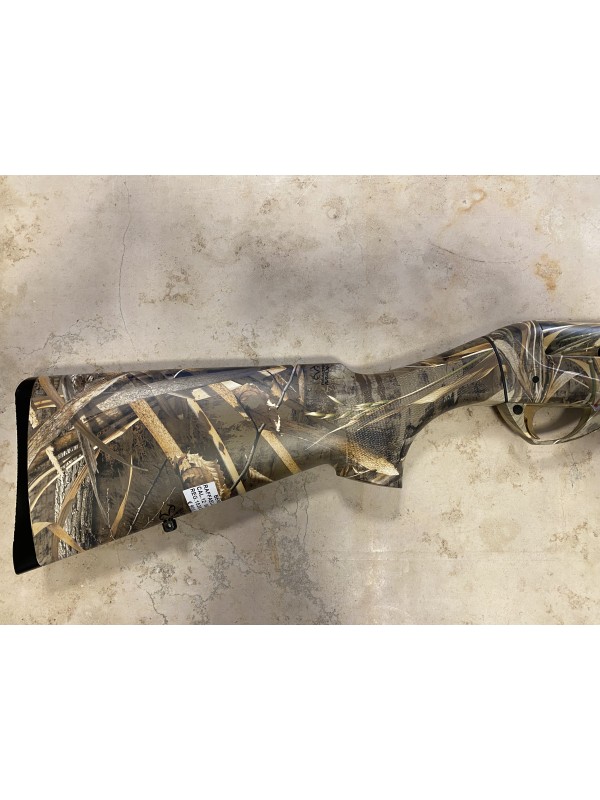 Fucile semiautomatico di marca Benelli calibro 12 modello raffaello elegant