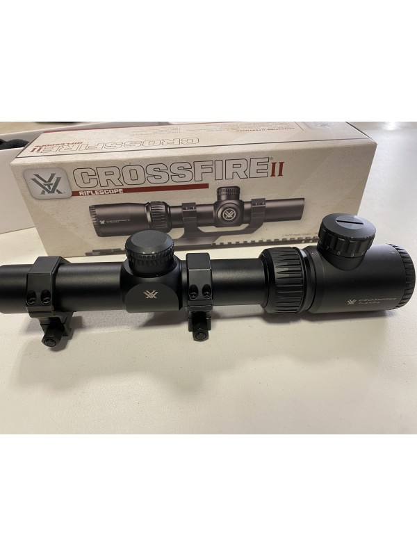 Vortex crossfire II 1-4X24 usato con anelli