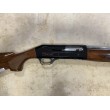 Fucile semiautomatico di marca Benelli calibro 12 modello centro