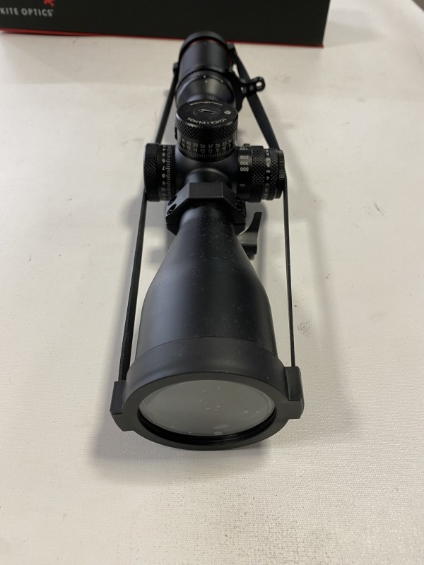 Ottica di marca Kite Optics modello B6 LR 4Ai black 3-18x50