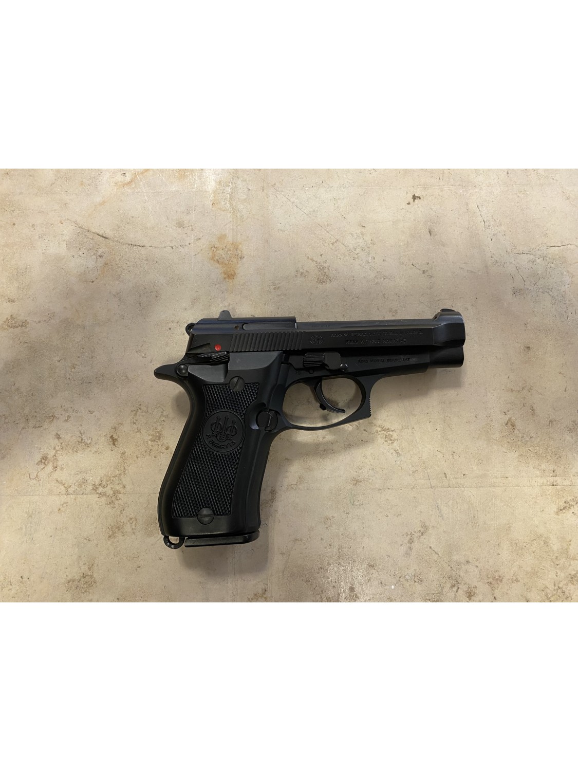 Pistola semiautomatica di marca Beretta calibro 380 auto modello 84fs