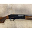 Fucile semiautomatico di marca Benelli calibro 12 modello centro
