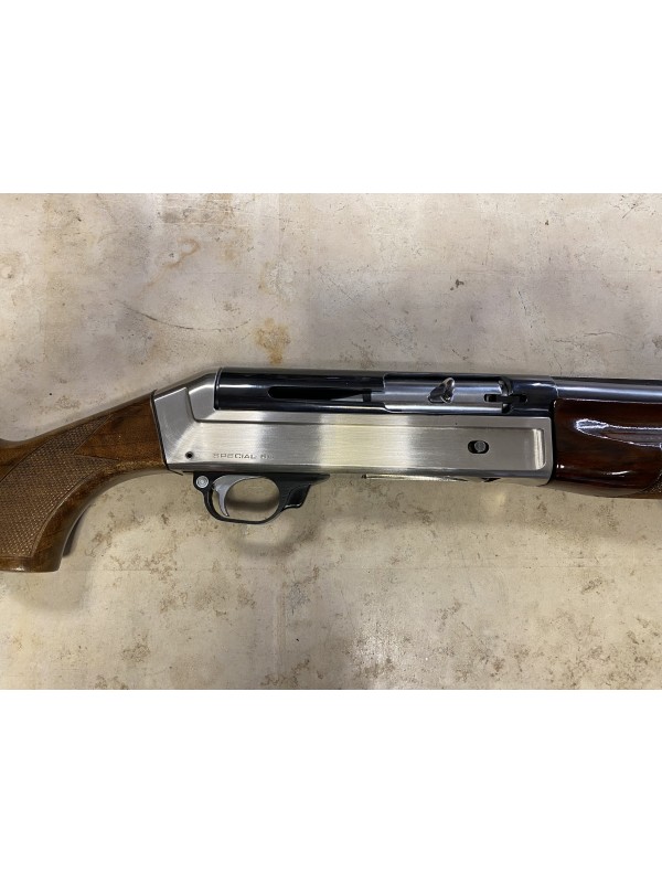 Fucile semiautomatico di marca Benelli calibro 12 modello special 80