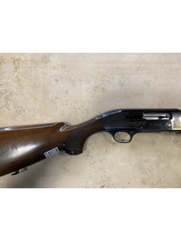 Fucile semiautomatico di marca P. Beretta calibro 12 modello A301