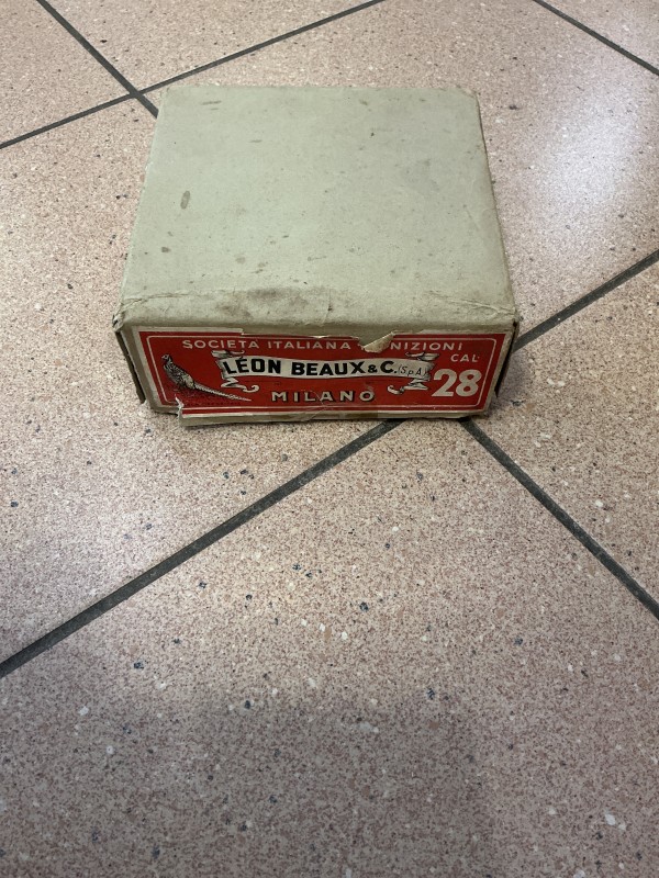 Bossoli di cartone cal.28 sparati