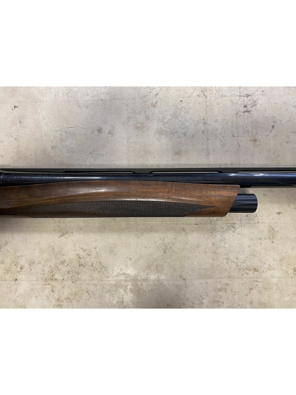 Fucile semiautomatico di marca Benelli calibro 12 modello raffaello