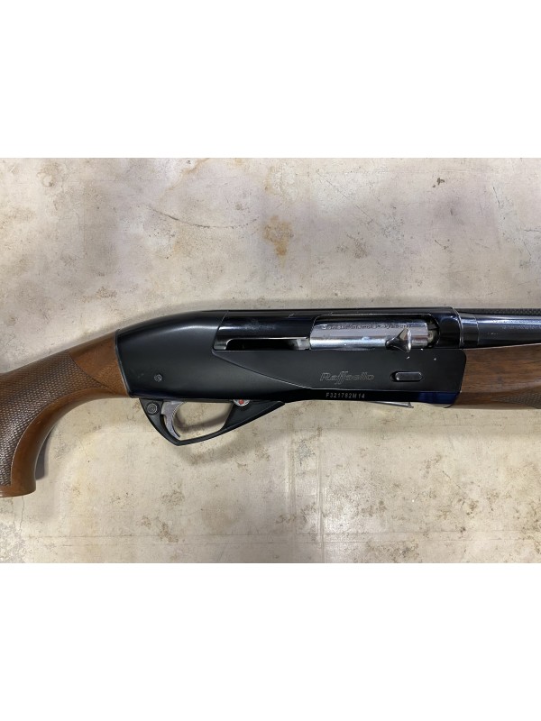 Fucile semiautomatico di marca Benelli calibro 12 modello raffaello