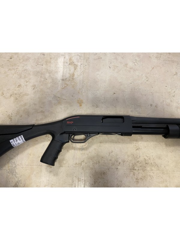 Fucile a pompa di marca Winchester calibro 12 modello sxp