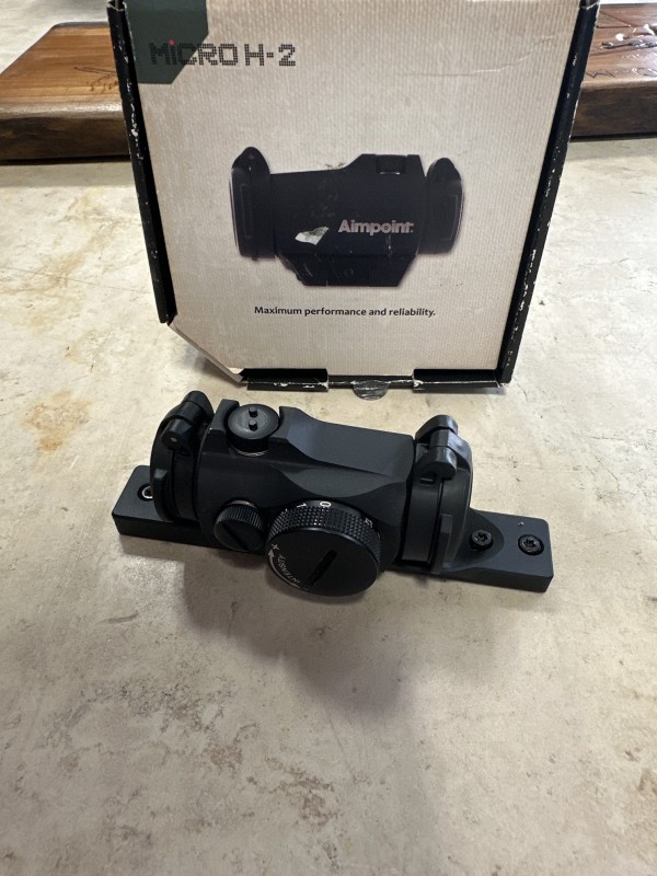 Red dot Aimpoint micro H2 2 moa con slitta dedicata