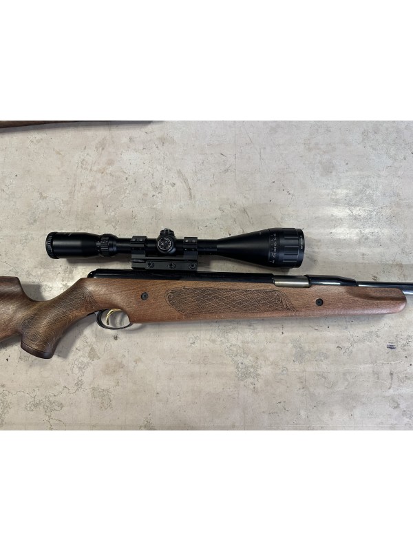 Carabina ad aria compressa di marca Air Arms calibro 4,5 full