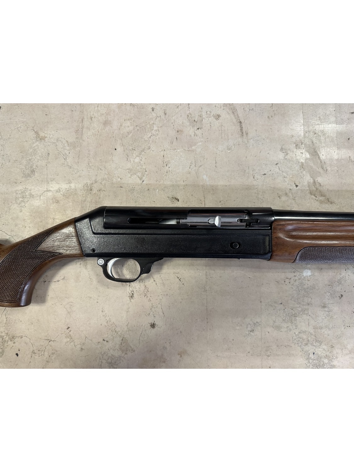 Fucile semiautomatico di marca Benelli calibro 20 modello 201