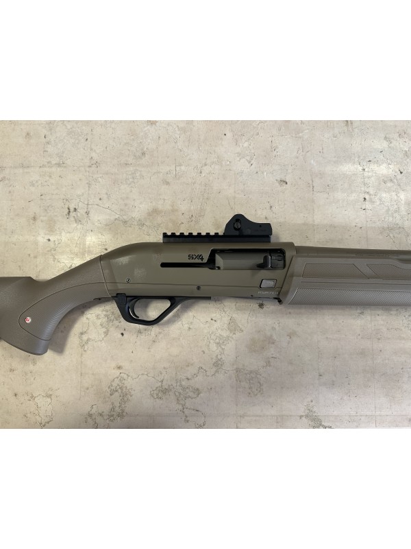 Fucile semiautomatico di marca Winchester calibro 12 modello SX4