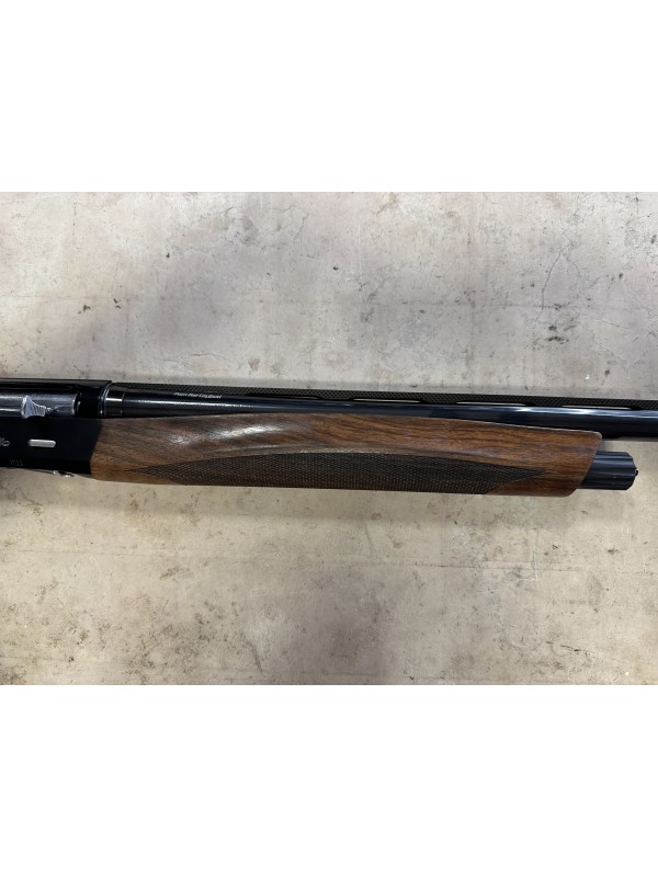 Fucile semiautomatico di marca Benelli calibro 12 modello raffaello
