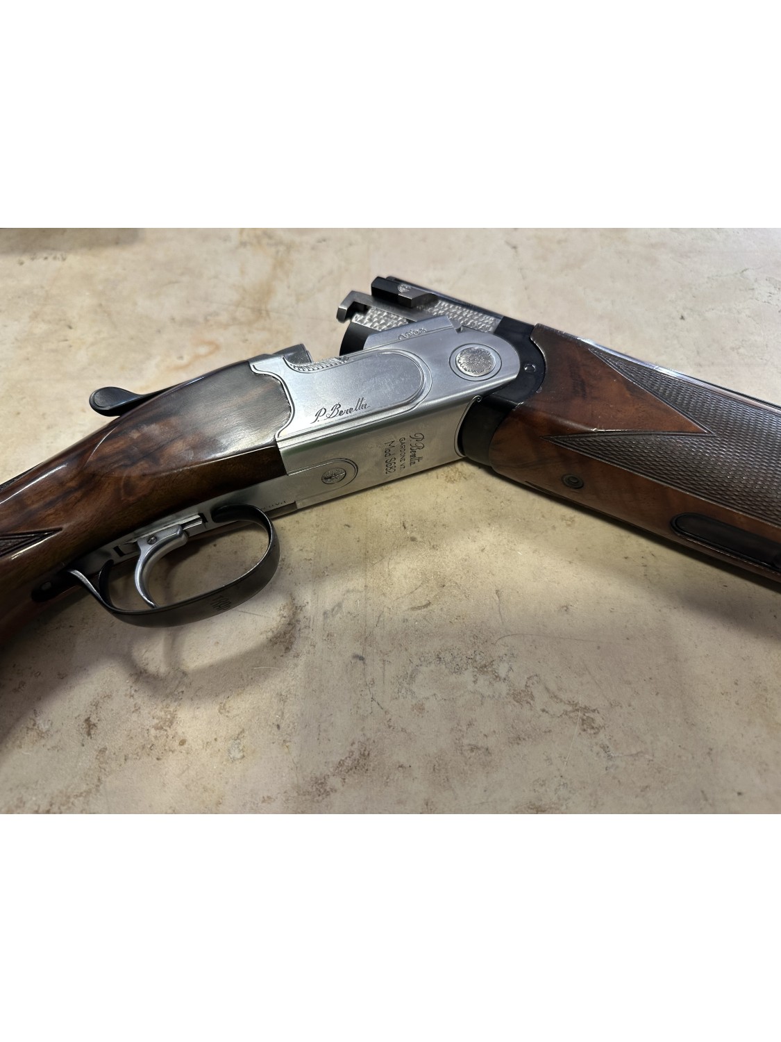 Fucile sovrapposto di marca P. Beretta calibro 12 modello 682 trap