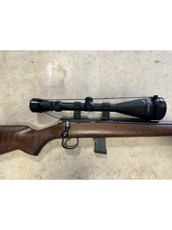 Carabina bolt action di marca CZ calibro 22 lr modello 452-2E