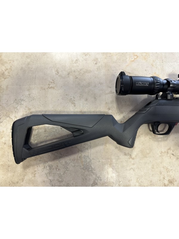 Carabina semiautomatica di marca Winchester calibro 22 lr modello wildcat