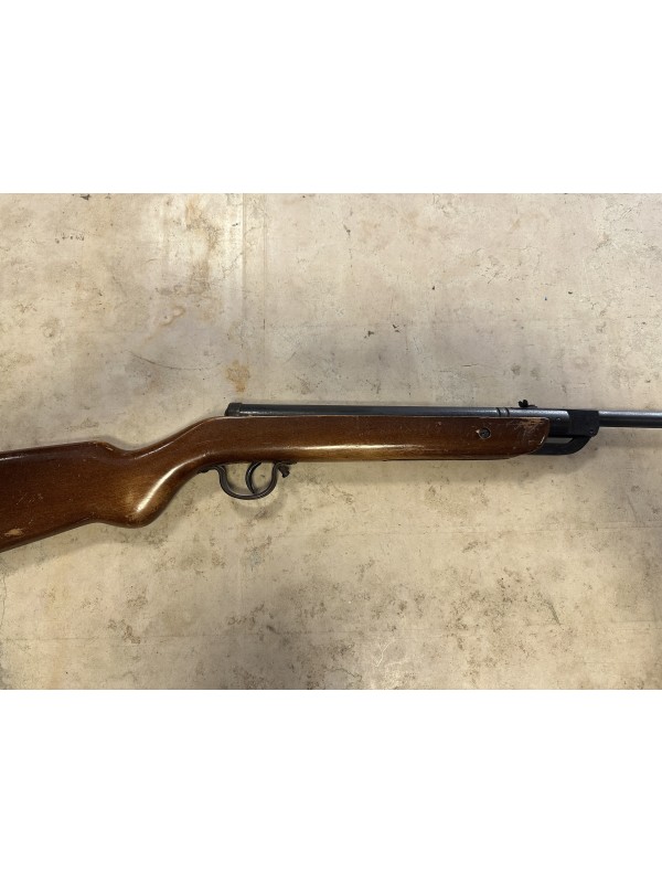 Carabina ad aria compressa di marca Diana calibro 4,5 full 7,5J.