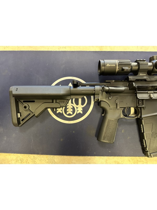 Carabina semiautomatica di marca Ruger calibro 223 rem. modello