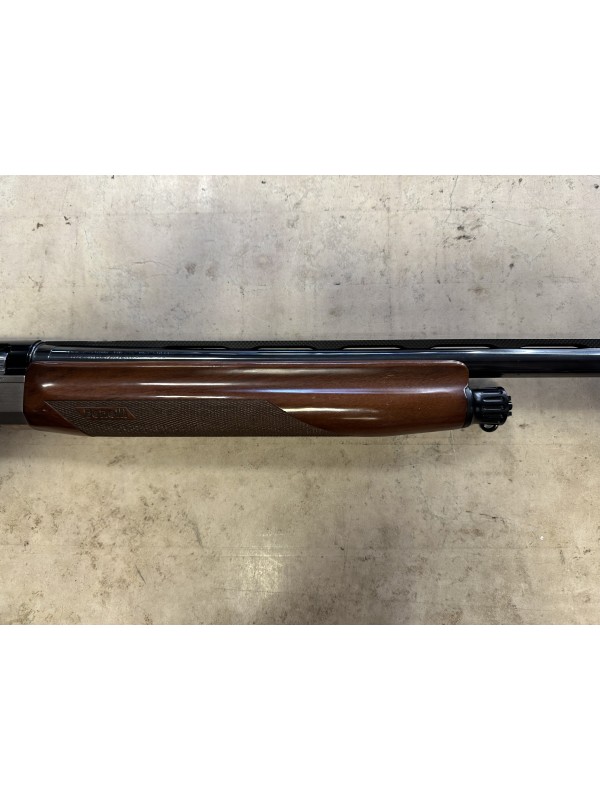 Fucile semiautomatico di marca Benelli calibro 12 modello raffaello