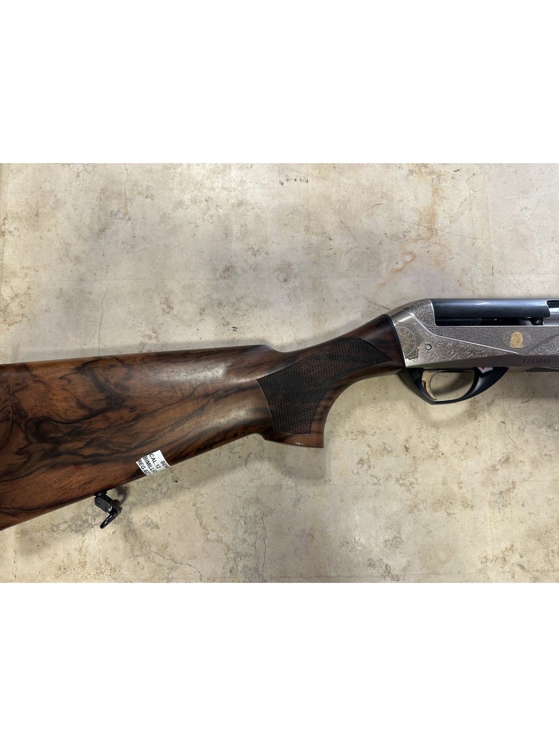 Fucile semiautomatico di marca Benelli calibro 12 modello BIMILLIONAIRE