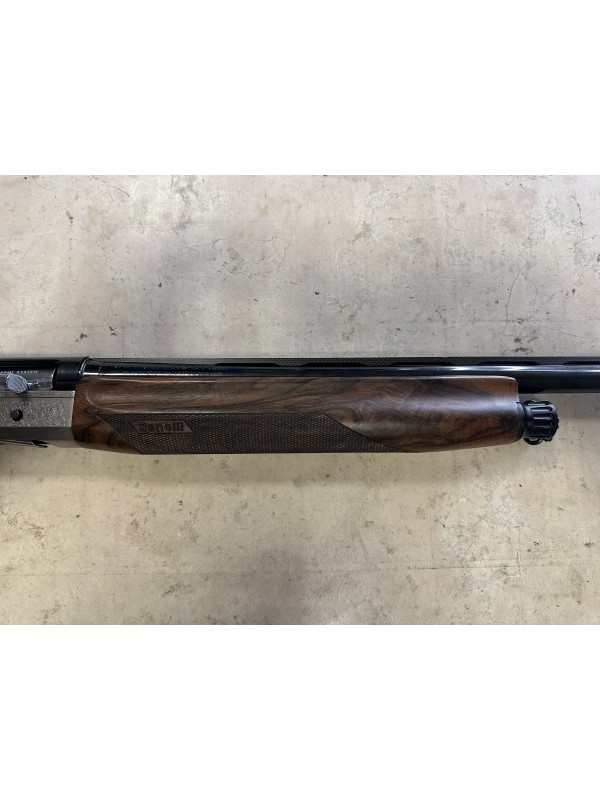Fucile semiautomatico di marca Benelli calibro 12 modello BIMILLIONAIRE