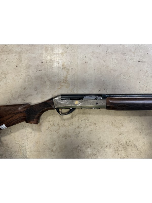 Fucile semiautomatico di marca Benelli calibro 12 modello BIMILLIONAIRE