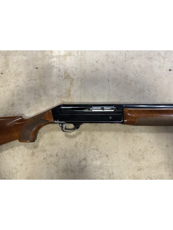 Fucile semiautomatico di marca Benelli calibro 12 modello 121 sl 80