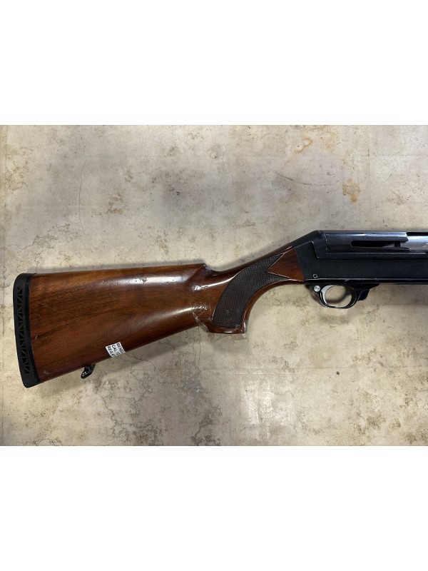 Fucile semiautomatico di marca Benelli calibro 12 modello 121