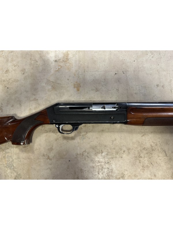 Fucile semiautomatico di marca Benelli calibro 12 modello 121