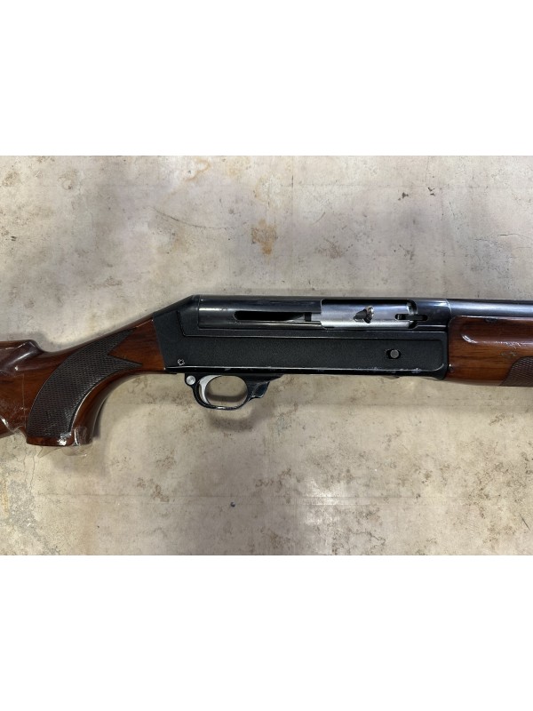 Fucile semiautomatico di marca Benelli calibro 12 modello 121