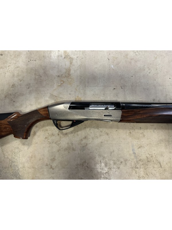 Fucile semiautomatico di marca Benelli calibro 28 modello ethos