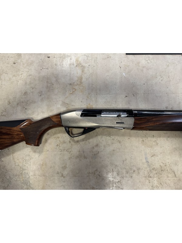 Fucile semiautomatico di marca Benelli calibro 28 modello ethos