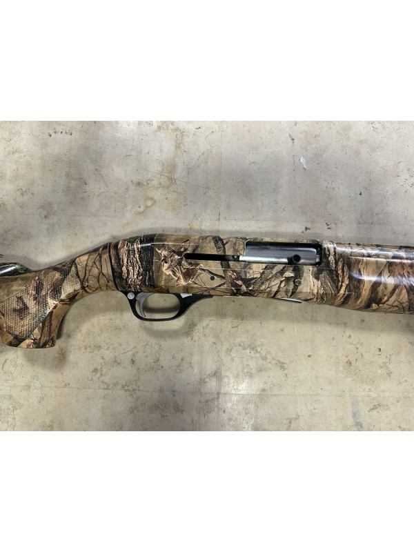 Fucile semiautomatico di marca Benelli calibro 12 modello montefeltro