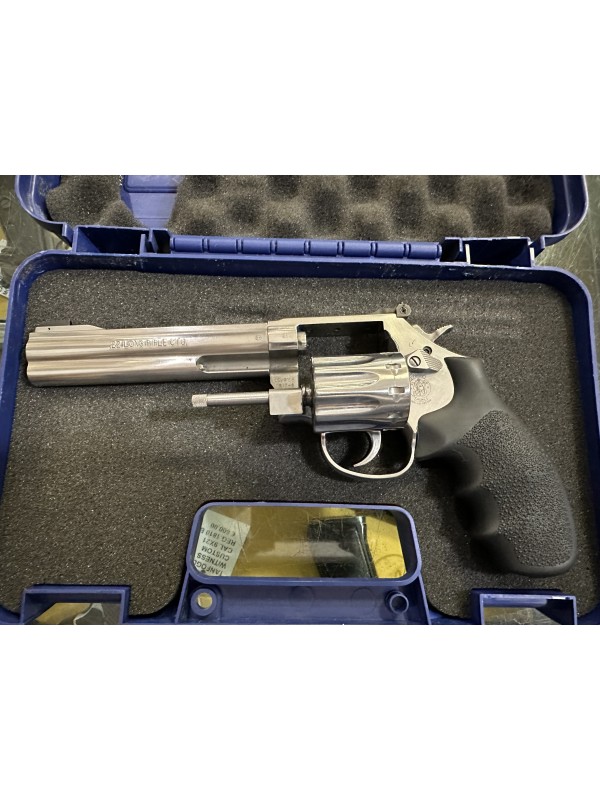 Smith & Wesson 617 cal.22 lr