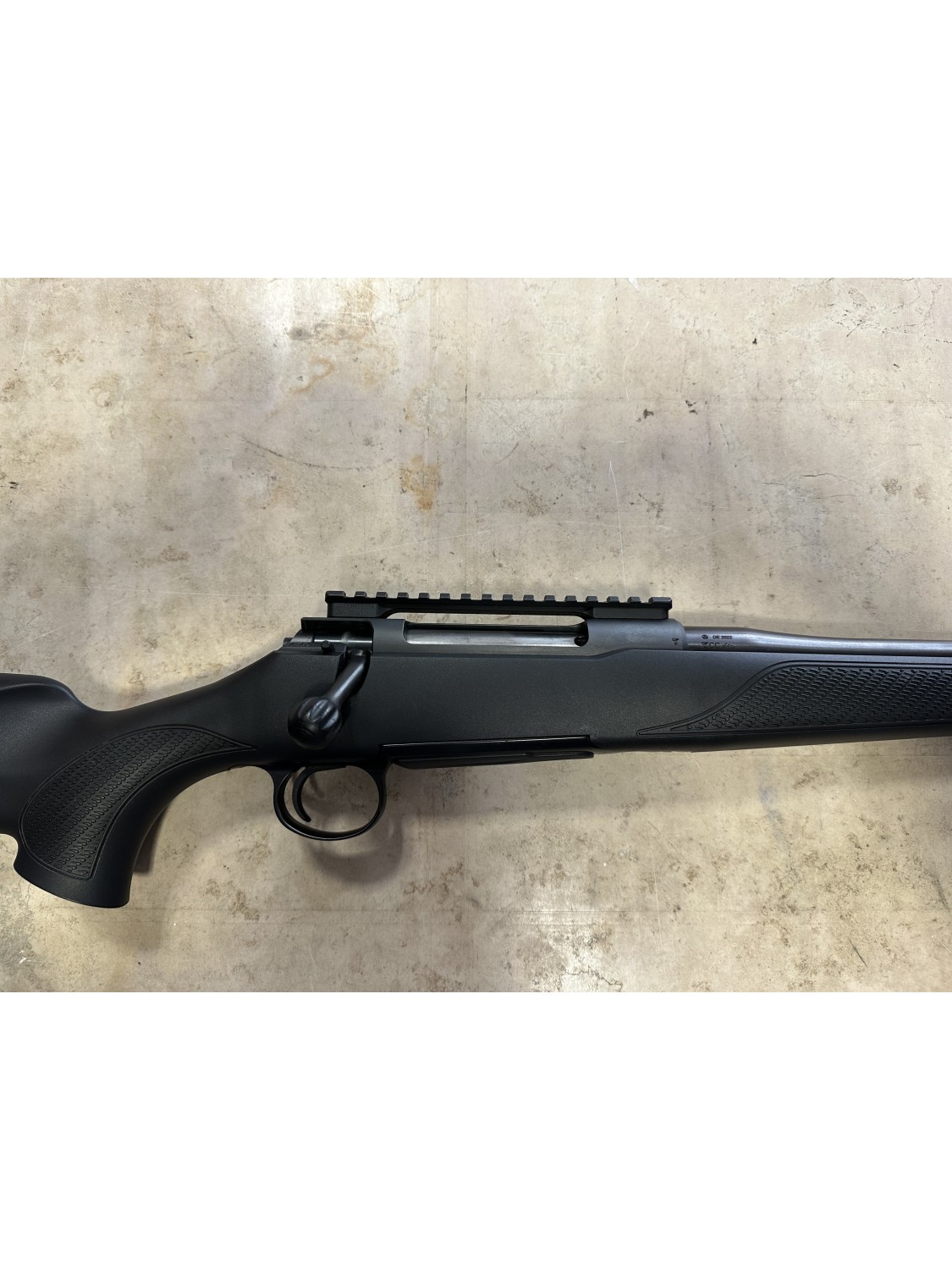 Carabina bolt action di marca Sauer calibro 223 rem.